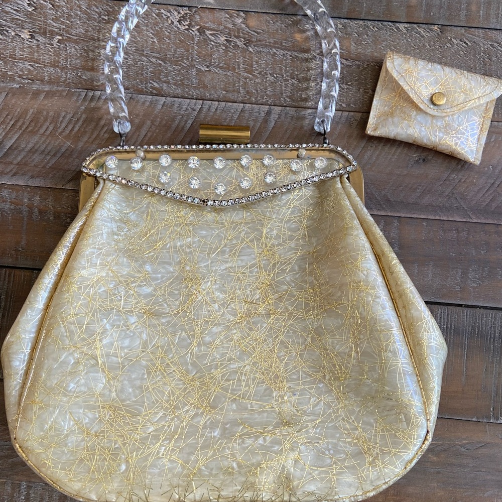 50s/60s vinyl purse w/ Lucite handle